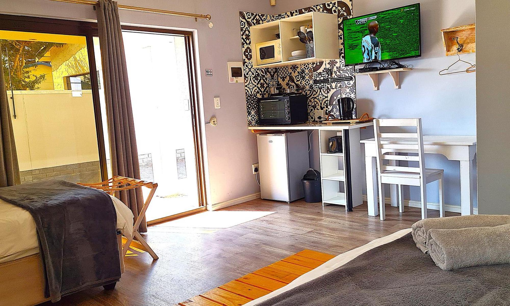 Tiende Laan Bed & Breakfast And Self-Catering ウォルビスベイ エクステリア 写真