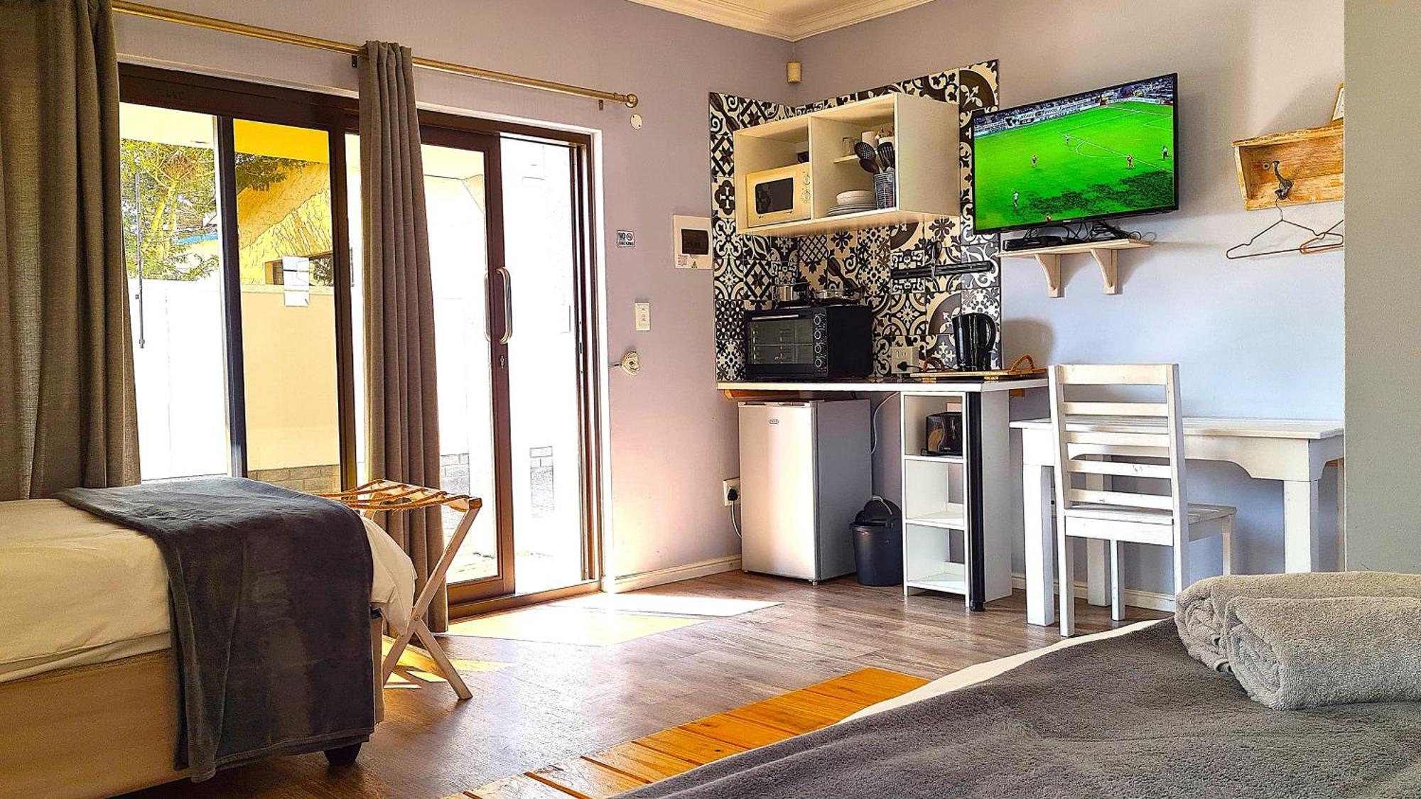 Tiende Laan Bed & Breakfast And Self-Catering ウォルビスベイ エクステリア 写真