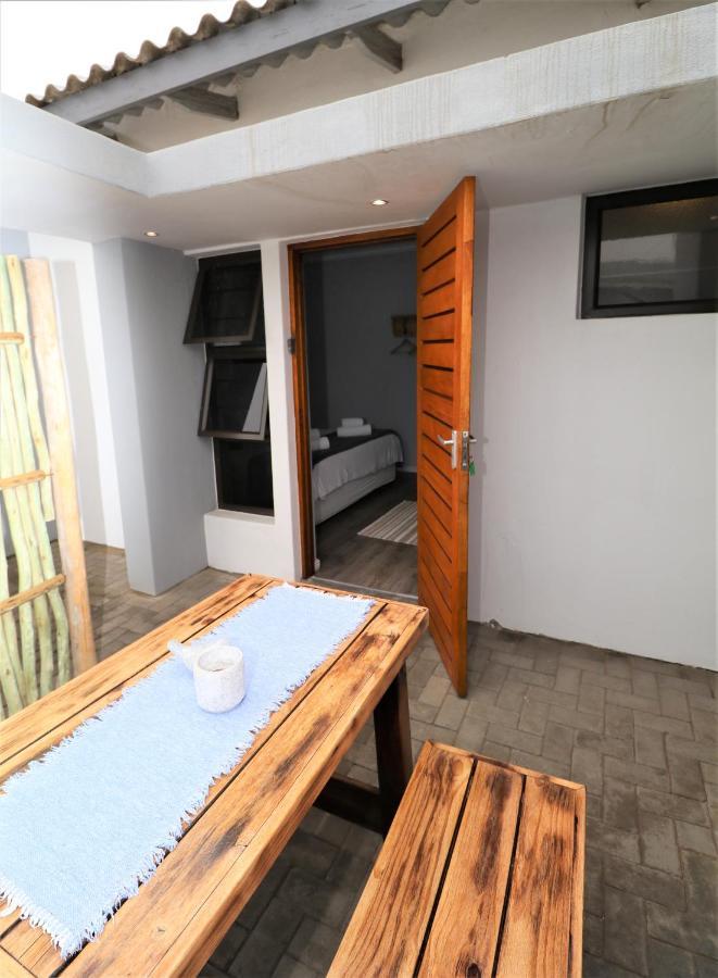 Tiende Laan Bed & Breakfast And Self-Catering ウォルビスベイ エクステリア 写真